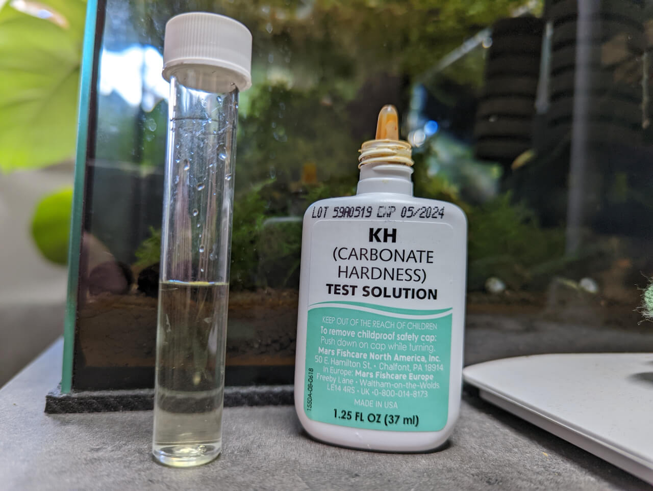 API KH test bottle and vial result